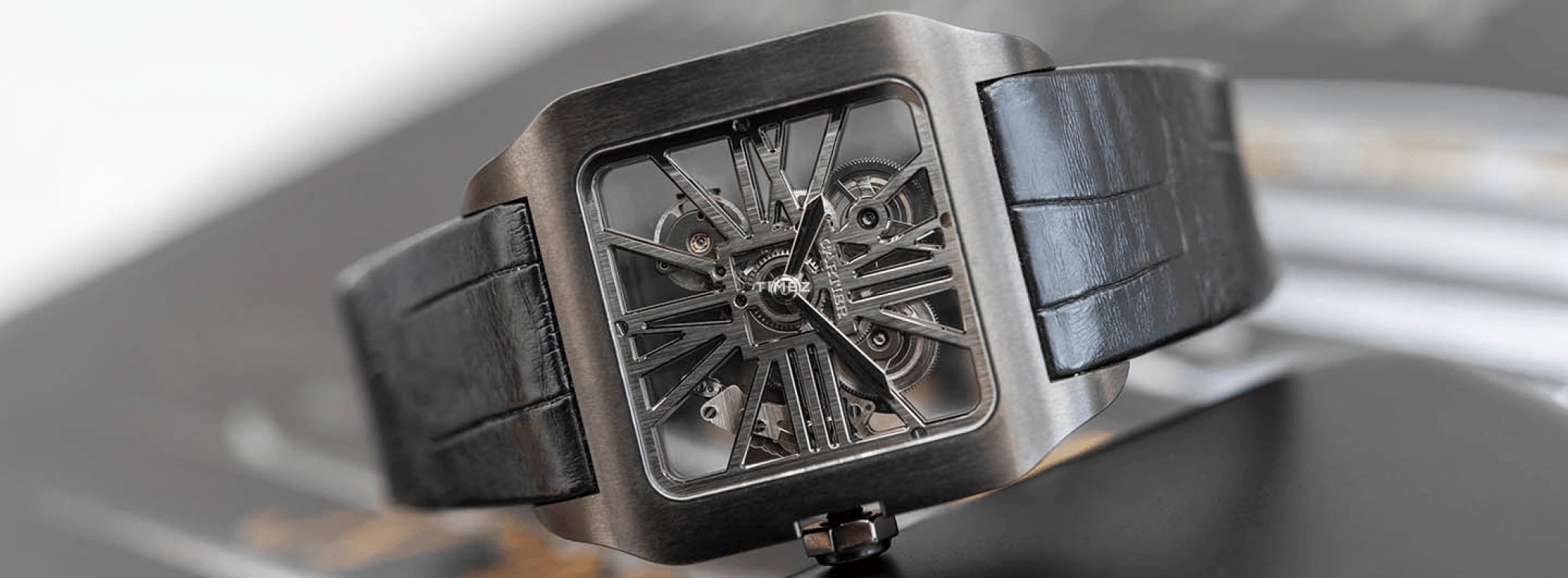 Cartier,Santos de Cartier 38.70x47.40mm,38.70x47.40mm,Titanium Gold,Skeleton,Handwound,72hours,In-house Caliber,W2020052