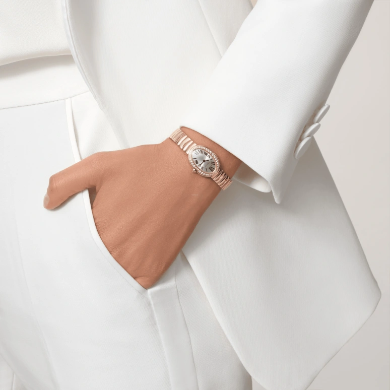 Cartier,Baignoire 25.30x18.70mm,25.30x18.70mm,Rose Gold,Silver,Quartz,In-house Caliber,Sapphire,Crystal Glass,WB520026