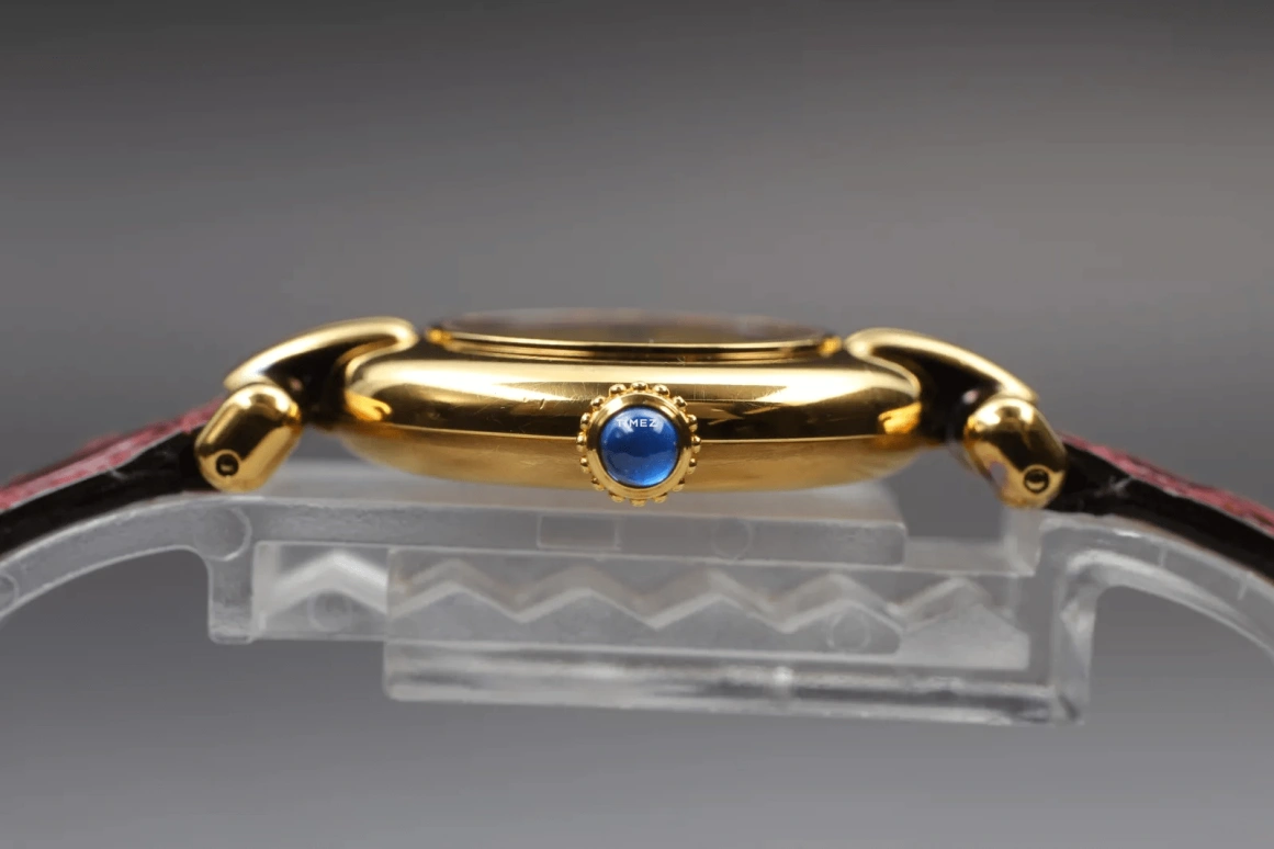 Cartier,Other 23.80mm,23.80mm,Yellow Gold,White,Quartz,Sapphire,Round,590002