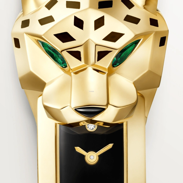 Cartier,Panthère de Cartier 38.20x15.20mm,38.20x15.20mm,Yellow Gold,Black,Quartz,Sapphire,Crystal Glass,Other,HPI01739