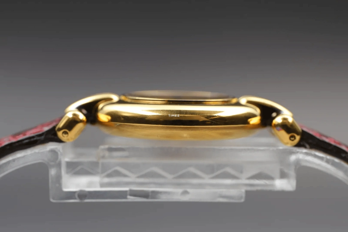 Cartier,Other 23.80mm,23.80mm,Yellow Gold,White,Quartz,Sapphire,Round,590002