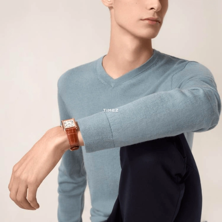 Cartier,Tank 33.70x25.50mm,33.70x25.50mm,Yellow Gold,Silver,Quartz,Day,Hardlex,W1529756