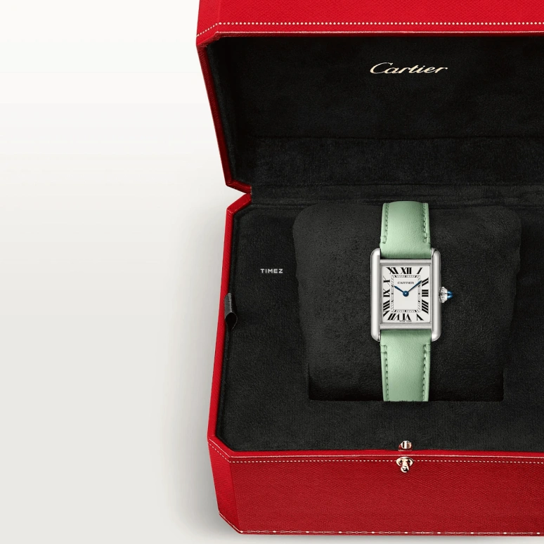 Cartier,Tank 29.50x22mm,29.50x22mm,Stainless Steel,Silver,Quartz,Sapphire,Crystal Glass,Square,WSTA0061