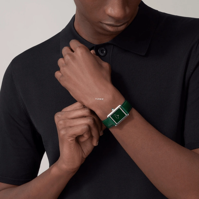 Cartier,Tank 33.70x25.50mm,33.70x25.50mm,Stainless Steel,Green,Quartz,Sapphire,Crystal Glass,Rectangular,WSTA0115