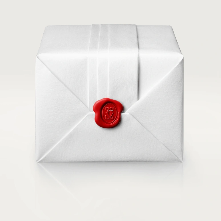 Cartier,Tank 33.70x25.50mm,33.70x25.50mm,Yellow Gold,Silver,Quartz,Hardlex,Square,WGTA0343