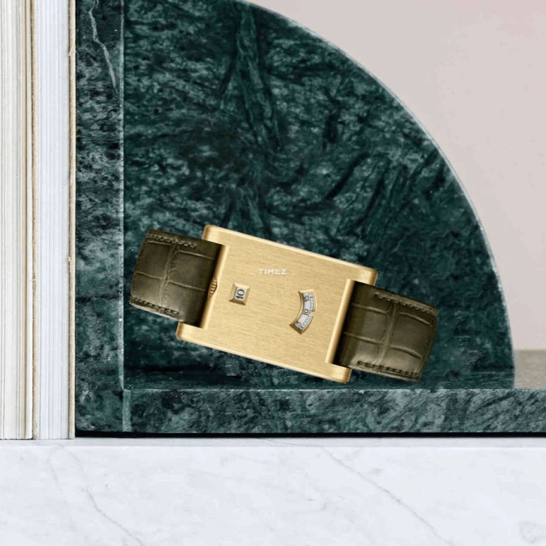 Cartier,Tank à Guichet 24.50x35.50mm,24.50x35.50mm,Yellow Gold,White,Handwound,Jumping Minutes,Jumping Hours,WGTA0234