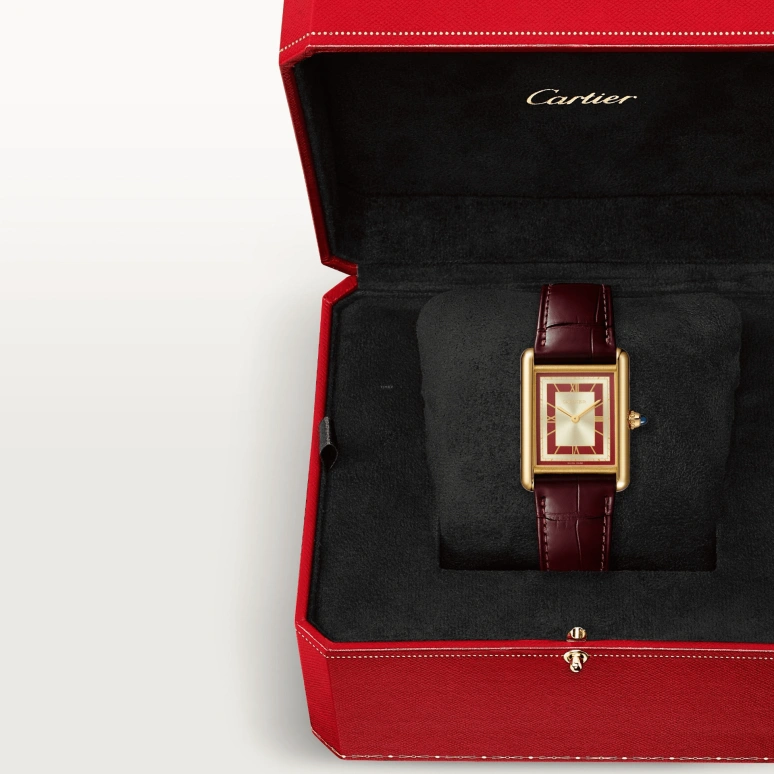 Cartier,Tank 33.70x25.50mm,33.70x25.50mm,Yellow Gold,Red,Champagne,Handwound,38hours,In-house Caliber,WGTA0059