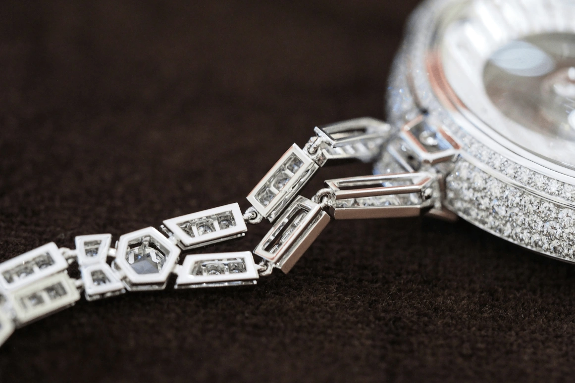 Cartier,High Jewelry Watches ,White Gold,Silver,Handwound,Tourbillon,In-house Caliber,Mysterieux Azure