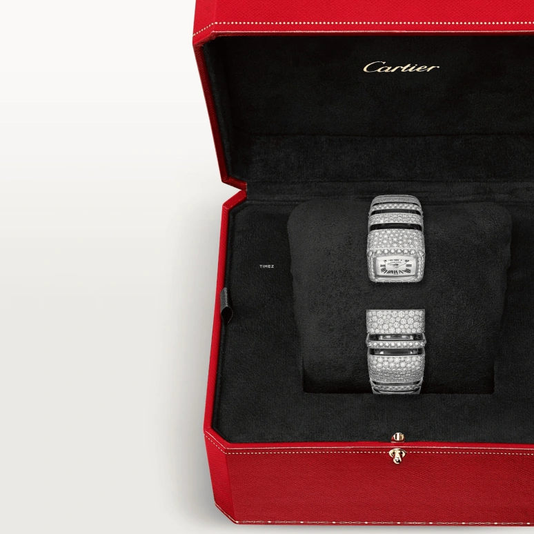 Cartier,Reflection de Cartier 18.40x17.50mm,18.40x17.50mm,White Gold,Silver White,Quartz,Sapphire,Crystal Glass,Square,WJMC0004
