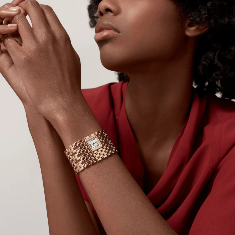Cartier,Panthère de Cartier 22x19mm,22x19mm,Yellow Gold,Silver,Quartz,Sapphire,Crystal Glass,Square,WGPN0018
