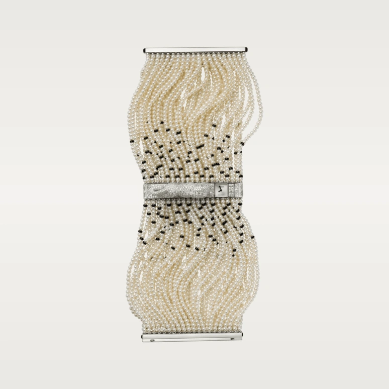 Cartier,High Jewelry Watches ,White Gold,Pearl,Silver,Handwound,In-house Caliber,Sapphire,Crystal Glass,HPI00463