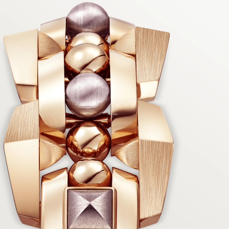 Cartier,Clash 18.40x32.80mm,18.40x32.80mm,Rose Gold,Cream,Quartz,Sapphire,WGMB0003