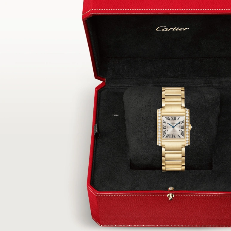 Cartier,Tank 32x27mm,32x27mm,Yellow Gold,Silver,Quartz,Sapphire,Crystal Glass,Square,WJTA0040