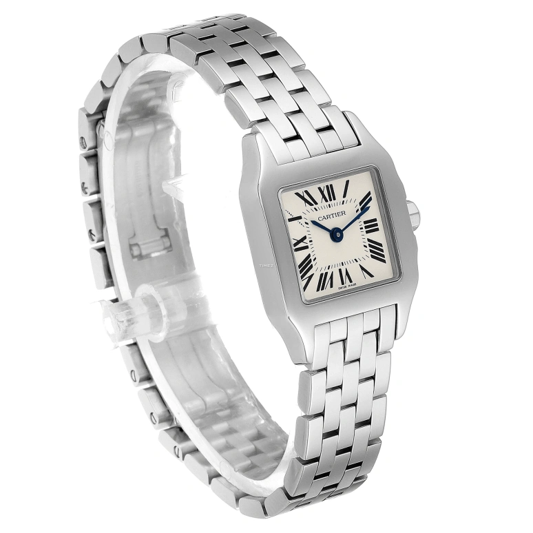 Cartier,Santos de Cartier 28.25x21.65mm,28.25x21.65mm,Stainless Steel,Silver,Quartz,In-house Caliber,Sapphire,Crystal Glass,W25064Z5