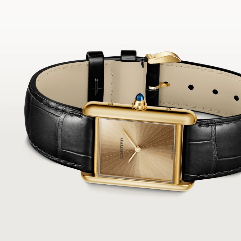 Cartier,Tank 33.70x25.50mm,33.70x25.50mm,Yellow Gold,Gold,Handwound,38hours,In-house Caliber,WGTA0211