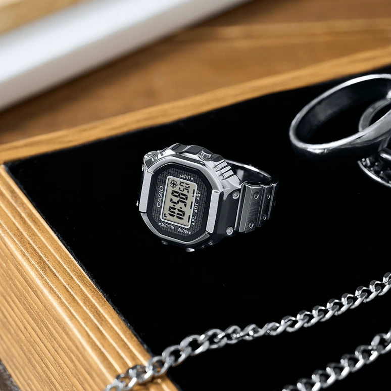 Casio,Other 25.20x19.50mm,25.20x19.50mm,Stainless Steel,Black,Grey,Quartz,Chronograph,Month,Date,Day,Hardlex,Octagon,CRW001,CRW001-1