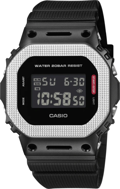 Casio,5600 49.60x43.20mm,49.60x43.20mm,Resin,Stainless Steel,Black,Quartz,Countdown,Chronograph,Month,Date,Hardlex,Square,GM5600BM,GM5600BM-1