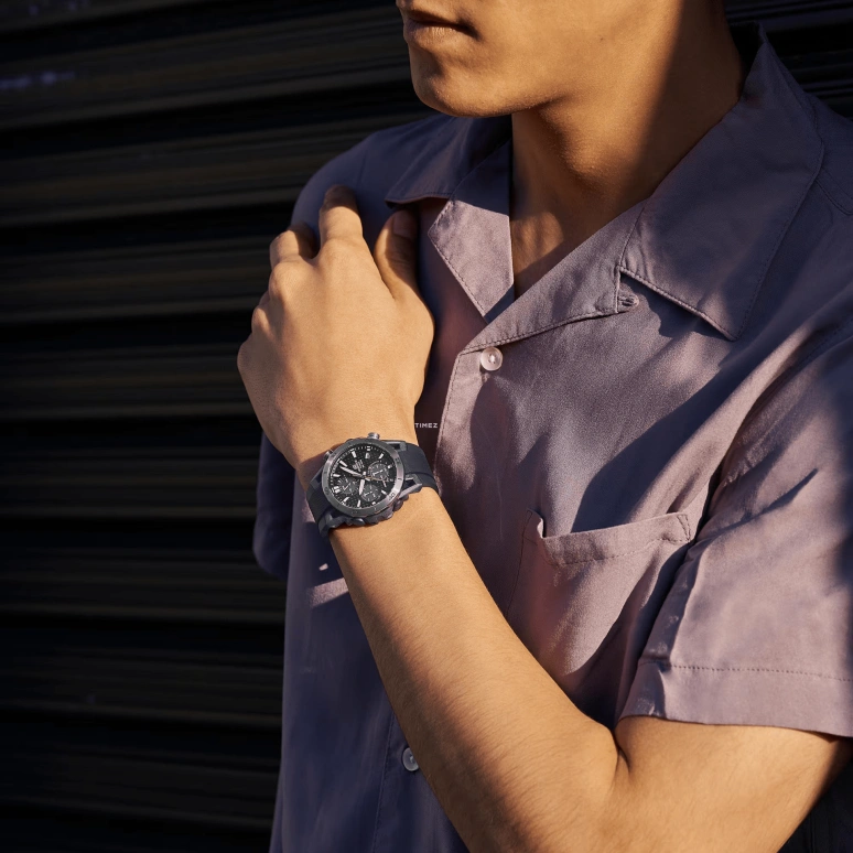 Casio,EDIFICE 50.10x44.50mm,50.10x44.50mm,Stainless Steel,Carbon,Black,Quartz,Chronograph,Day,Solar Charging,EQS960PB,EQS960PB-1AV