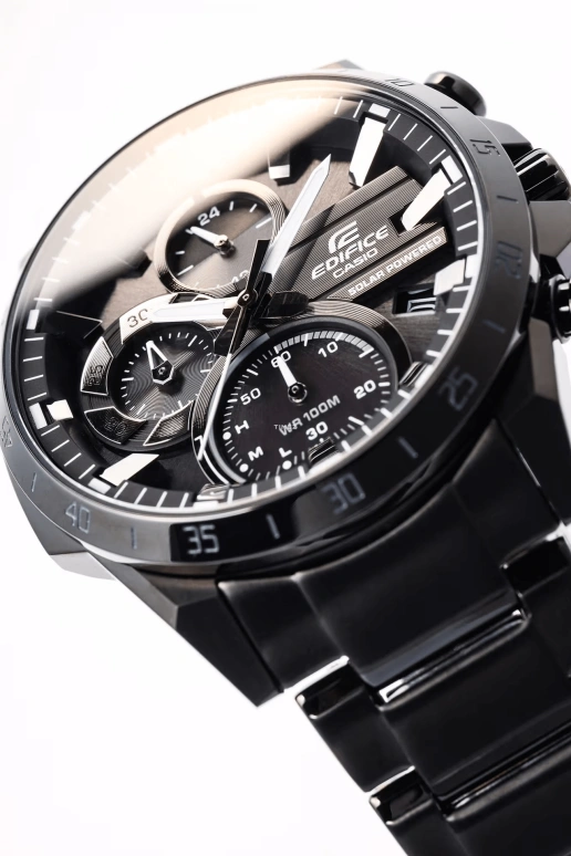 Casio,EDIFICE 49.50x45.50mm,49.50x45.50mm,Stainless Steel,Black,Quartz,Chronograph,Day,Power Reserve Indicator,Solar Charging,Hardlex,Round,EQS940DC,EQS940DC-1AV