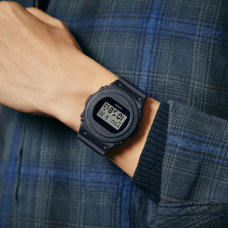 Casio,G-SHOCK 48.90x43.80mm,48.90x43.80mm,Bio-sourced,Resin,Black,Quartz,Countdown,Chronograph,Month,Date,Hardlex,Square,DWE5657RE,DWE5657RE-1
