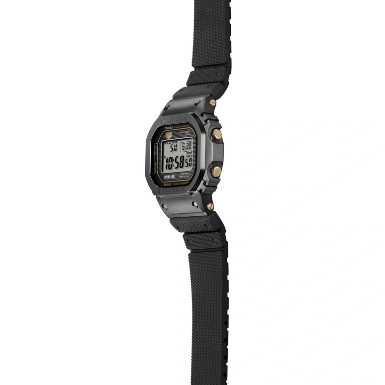 Casio,MR-G 49.40x43.20mm,49.40x43.20mm,Titanium,Cobalt Alloy,Grey,Quartz,Countdown,Chronograph,Month,Date,Plexi,Glass,Square,MRGB5000R,MRGB5000R-1