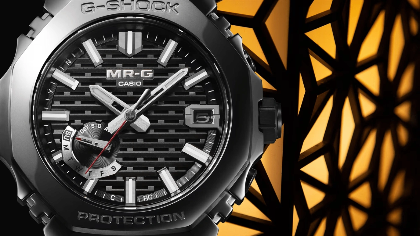 Casio,MR-G 49.50x44.40mm,49.50x44.40mm,Titanium,Cobalt Alloy,Black,Quartz,Date,Day,Retrograde,Anti-magnetic,Sapphire,Crystal Glass,Octagon,MRGB2100B,MRGB2100B-1A