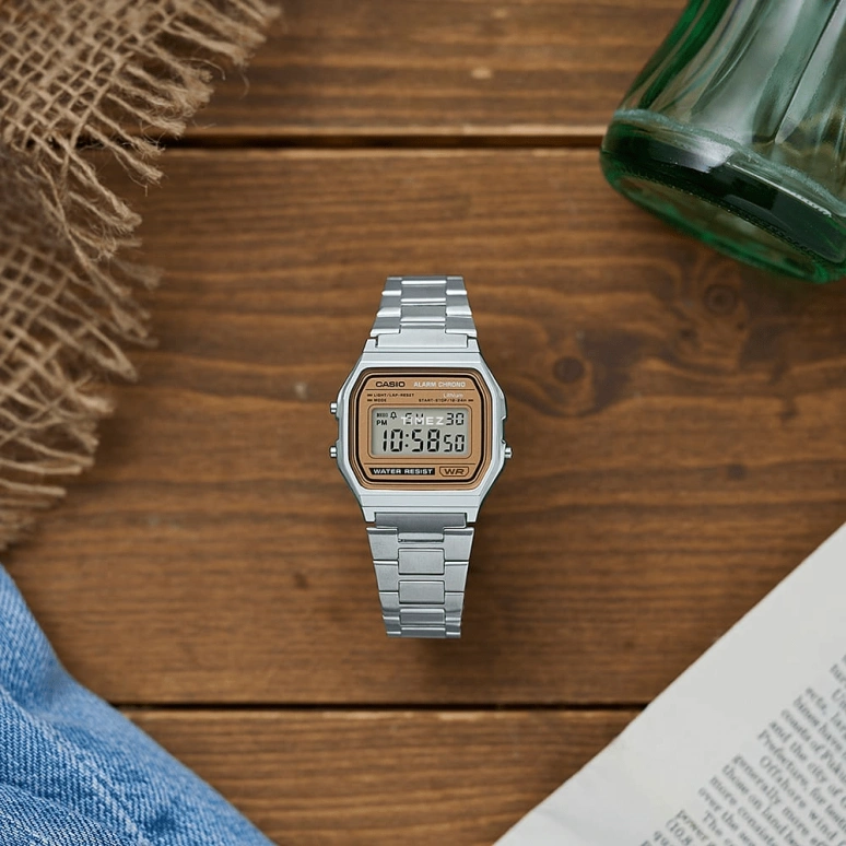 Casio,VINTAGE 36.80x33.20mm,36.80x33.20mm,Resin,Salmon,Quartz,Chronograph,Date,Day,Hour Strike,Plexi,Cushion,A158WEA,A158WEA-9