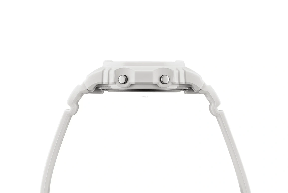 Casio,BABY-G 42.10x37.90mm,42.10x37.90mm,Resin,White,Quartz,Countdown,Chronograph,Month,Date,Hardlex,Square,BGD565,BGD565-7