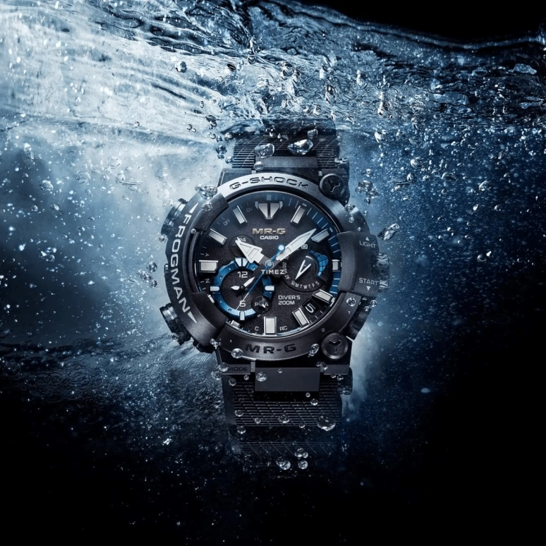 Casio,MR-G 56x49.70mm,56x49.70mm,Titanium,Black,Quartz,Countdown,Chronograph,Month,Date,Sapphire,Glass,Round,MRGBF1000R,MRGBF1000R-1A