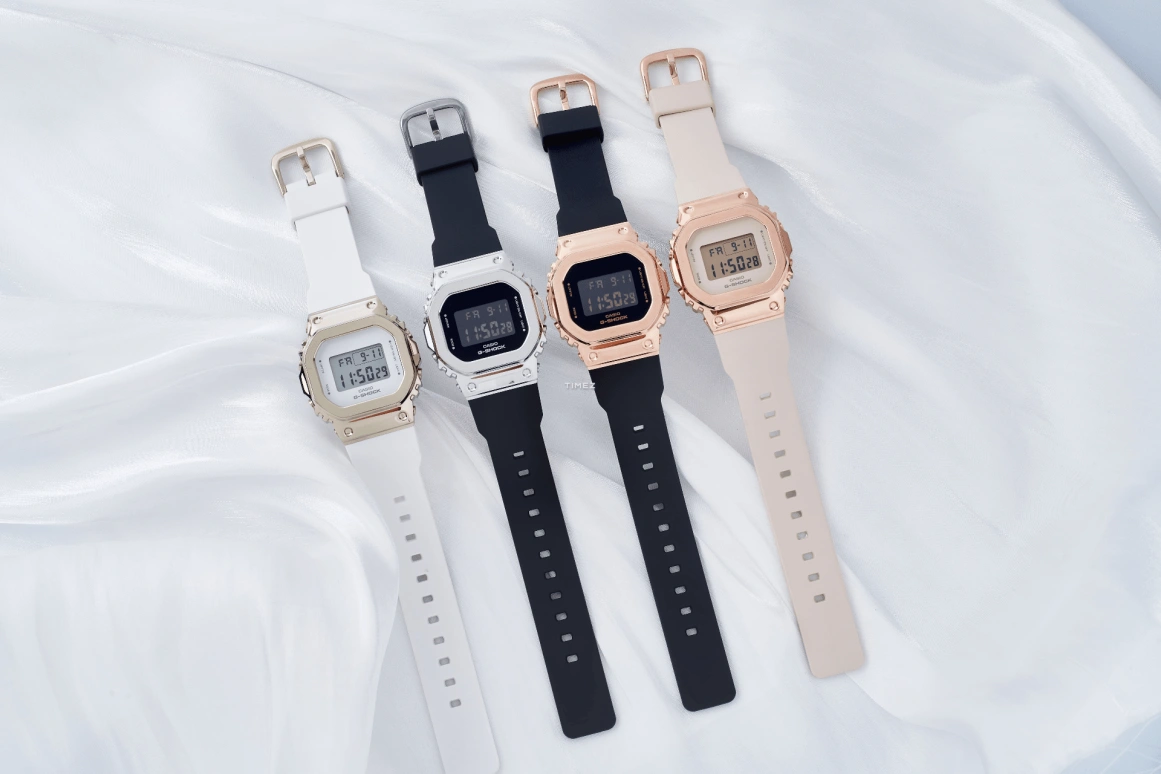 Casio,G-SHOCK 43.80x38.40mm,43.80x38.40mm,Resin,Stainless Steel,Cream,Quartz,Countdown,Chronograph,Perpetual Calendar,Month,Glass,Square,GM,GM-S5600PG-4