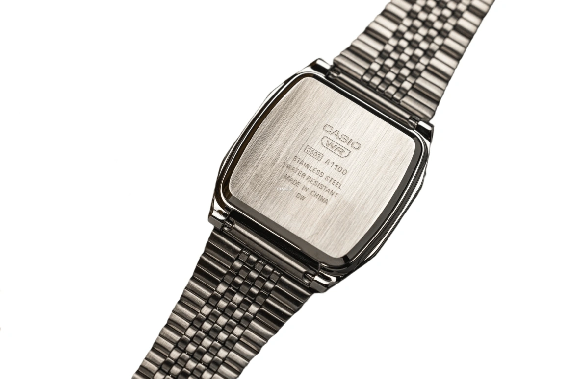 Casio,VINTAGE 40x35mm,40x35mm,Stainless Steel,Black,Quartz,Chronograph,Month,Date,Day,Hardlex,Tonneau,A1100D,A1100D-1VT