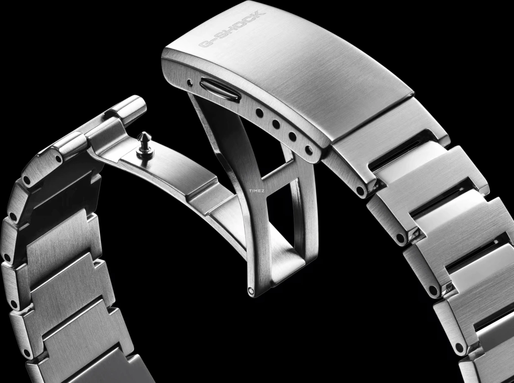 Casio,G-STEEL 46.90x44.20mm,46.90x44.20mm,Bio-sourced,Carbon,Stainless Steel,Black,Quartz,Countdown,Chronograph,Date,Day,Sapphire,Crystal Glass,Octagon,GSTB1000D,GSTB1000D-1A