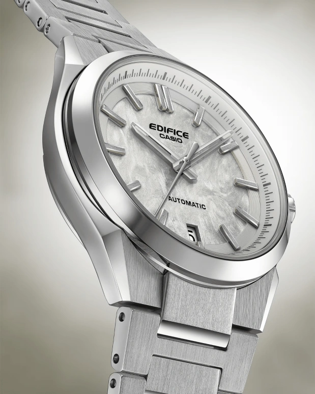 Casio,EDIFICE 43.50x39mm,43.50x39mm,Stainless Steel,Silver,Automatic,Day,Anti-magnetic,EFK100D,EFK100D-7A