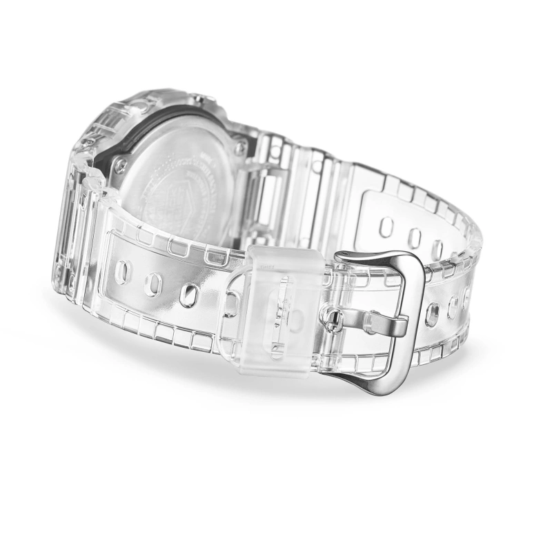 Casio,5600 48.90x42.80mm,48.90x42.80mm,Resin,Gradient,Rainbow,Quartz,Countdown,Chronograph,Month,Date,Hardlex,Square,DW5600SRS,DW5600SRS-7