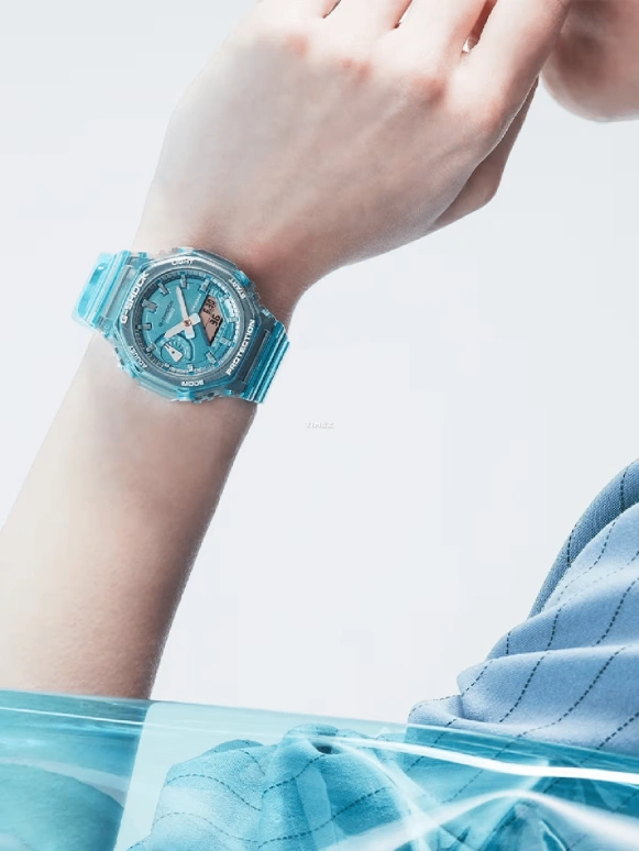 Casio,G-SHOCK 46.20x42.90mm,46.20x42.90mm,Carbon,Resin,Blue,Quartz,Countdown,Chronograph,Month,Date,Hardlex,Round,GMAS2100SK2A