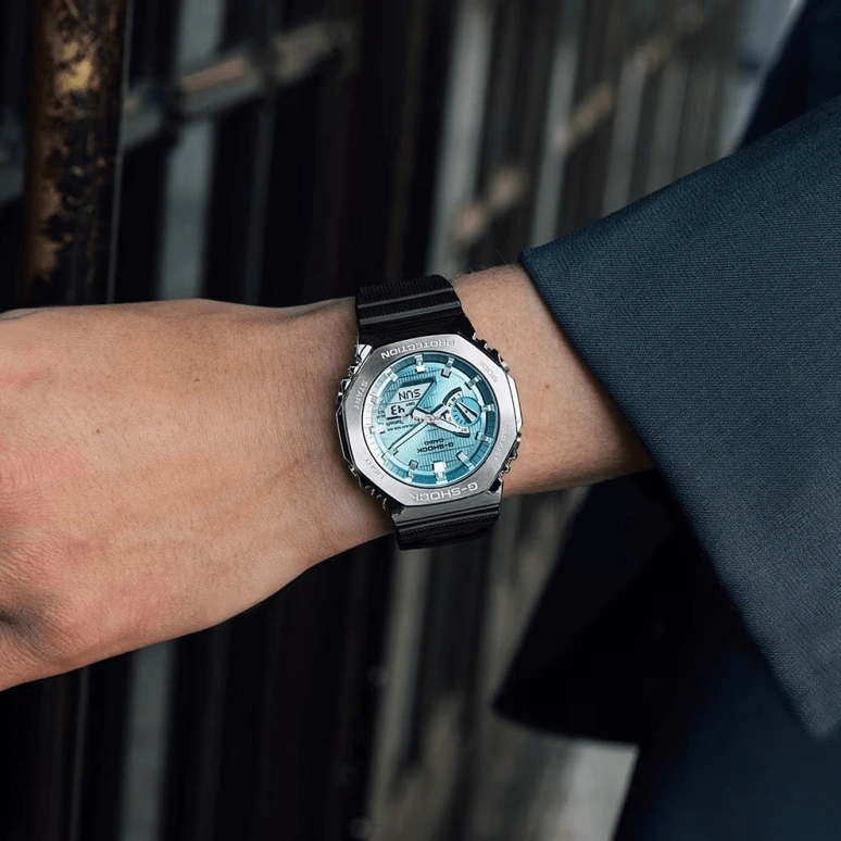 Casio,G-SHOCK 44.40mm,44.40mm,Bio-sourced,Resin,Ice Blue,Quartz,Countdown,Chronograph,Month,Date,Hardlex,Octagon,GBM2100A,GBM2100A-1A2