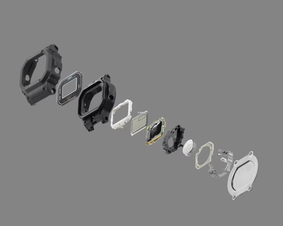 Casio,5600 23.40x20mm,23.40x20mm,Bio-sourced,Resin,Black,Quartz,Chronograph,Month,Date,Day,Hardlex,Square,DWN5600,DWN5600-1