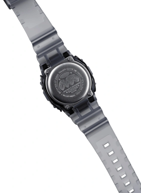 Casio,G-SHOCK 48.90x42.80mm,48.90x42.80mm,Resin,Black,Grey,Quartz,Countdown,Chronograph,Month,Date,Hardlex,Square,DW5600BDG231