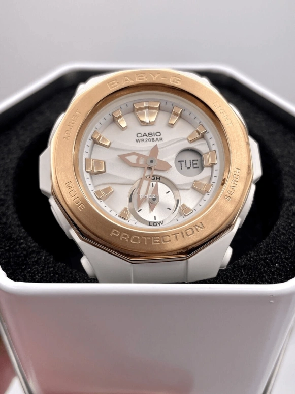 Casio,BABY-G ,Plastic,White,Quartz,White,Rose Gold,BGA,BGA-220G-7