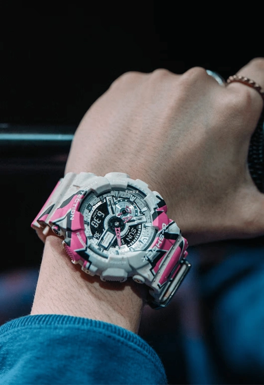 Casio,G-Shock GA-110 51.20mm,51.20mm,Resin,Silver,Quartz,Countdown,Chronograph,Month,Date,Hardlex,Round,GA110SS,GA110SS-1A