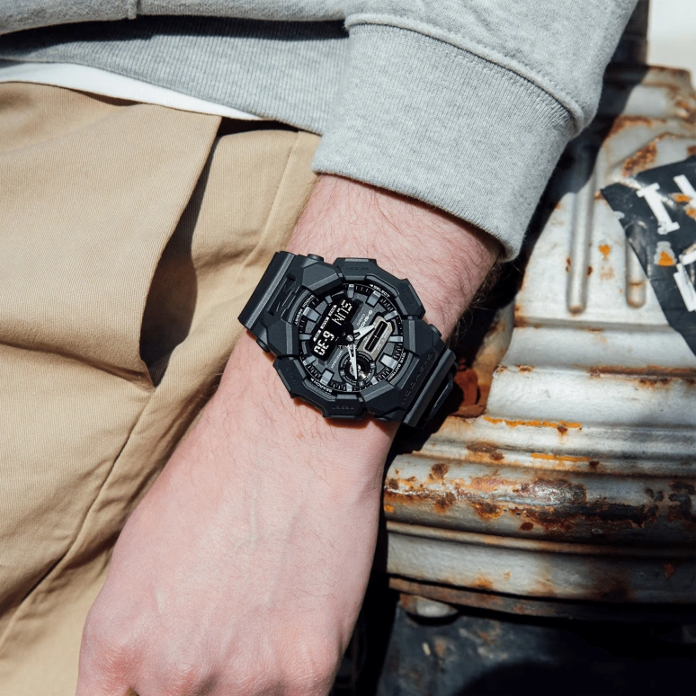 Casio,G-SHOCK 51.90mm,51.90mm,Bio-sourced,Carbon,Resin,Black,Quartz,Countdown,Chronograph,Month,Date,Hardlex,Round,GA010,GA010-1A1