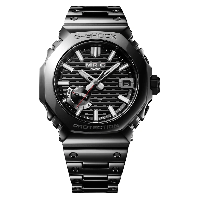 Casio,MR-G 49.50x44.40mm,49.50x44.40mm,Titanium,Cobalt Alloy,Black,Quartz,Date,Day,Retrograde,Anti-magnetic,Sapphire,Crystal Glass,Octagon,MRGB2100B,MRGB2100B-1A