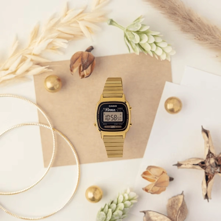 Casio,VINTAGE 30.30x24.60mm,30.30x24.60mm,Resin,Black,Grey,Quartz,Countdown,Chronograph,Month,Date,Plexi,Glass,Square,LA670WGA,LA670WGA-1