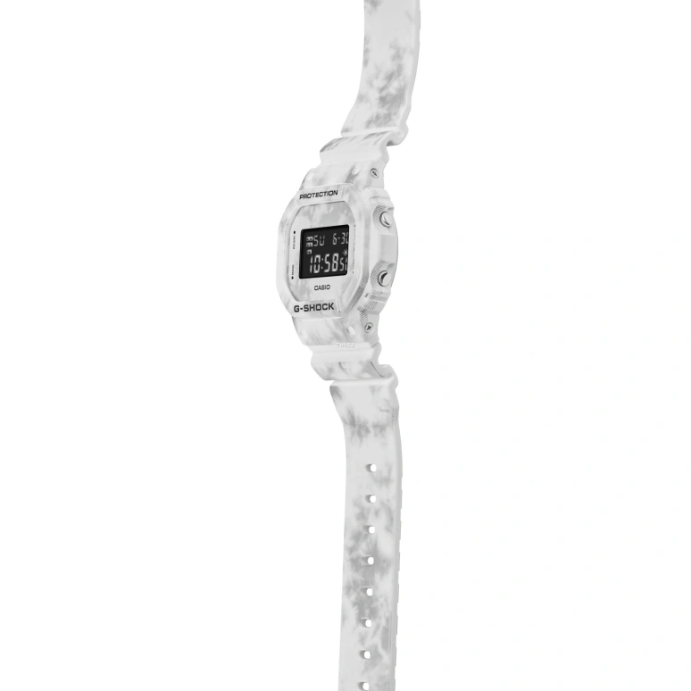 Casio,G-SHOCK 48.90x42.80mm,48.90x42.80mm,Resin,Black,White,Grey,Quartz,Countdown,Chronograph,Month,Date,Hardlex,Square,DW5600GC,DW5600GC-7