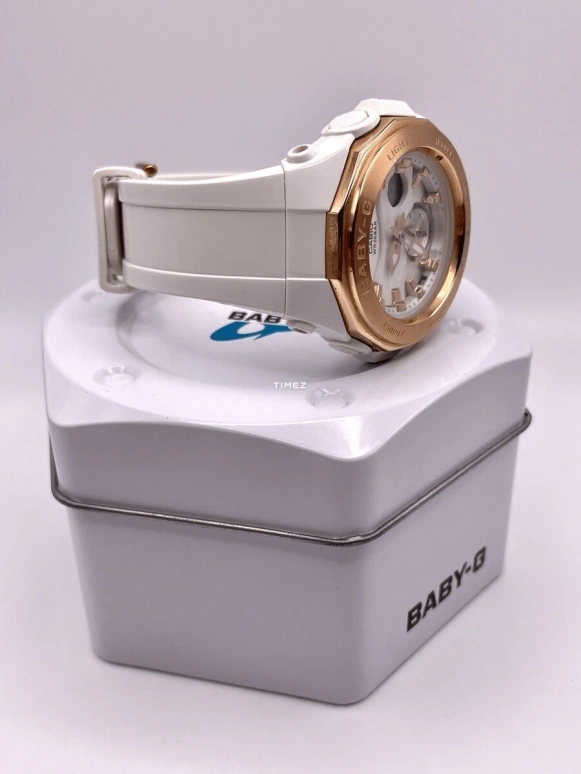 Casio,BABY-G ,Plastic,White,Quartz,White,Rose Gold,BGA,BGA-220G-7