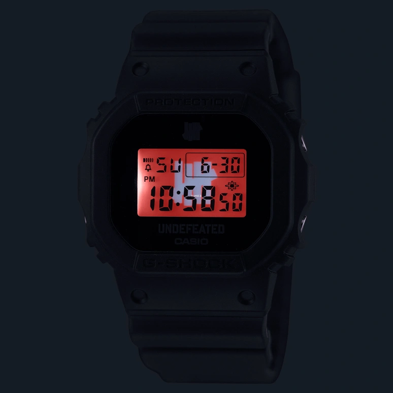 Casio,5600 48.90x43.80mm,48.90x43.80mm,Bio-sourced,Resin,Carbon,Black,Green,Quartz,Countdown,Chronograph,Month,Date,Hardlex,Square,DWE5600UD,DWE5600UD-1
