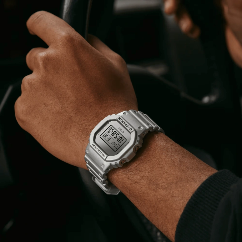 Casio,G-SHOCK 48.90x42.80mm,48.90x42.80mm,Resin,Grey,Quartz,Countdown,Chronograph,Month,Date,Hardlex,Square,DW5600FF,DW5600FF-8
