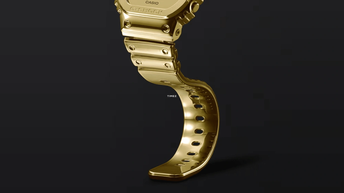 Casio,G-SHOCK 49.60x43.20mm,49.60x43.20mm,Resin,Gold,Quartz,Countdown,Chronograph,Month,Date,Hardlex,Square,GM5600YMG,GM5600YMG-9