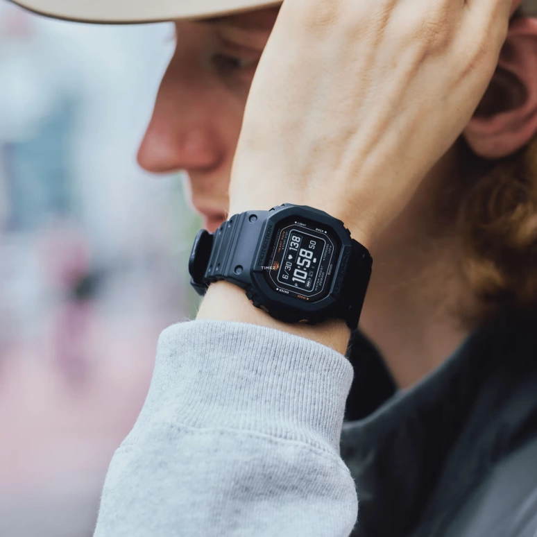 Casio,G-SHOCK 51.10x44.50mm,51.10x44.50mm,Bio-sourced,Black,Quartz,Chronograph,Moonphase,Month,Date,Hardlex,Square,DW,DW-H5600-1