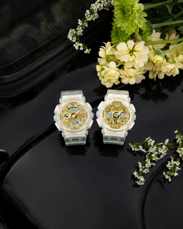 Casio,G-Shock GA-110 49x45.90mm,49x45.90mm,Resin,Champagne,Grey,Quartz,Countdown,Chronograph,Month,Date,Glass,Hardlex,Round,GMAS120SG,GMAS120SG-7A